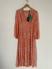Rixo Silk Dress Size 8 Extra Small Midi Camellia Pleated Silk Floral V Neck