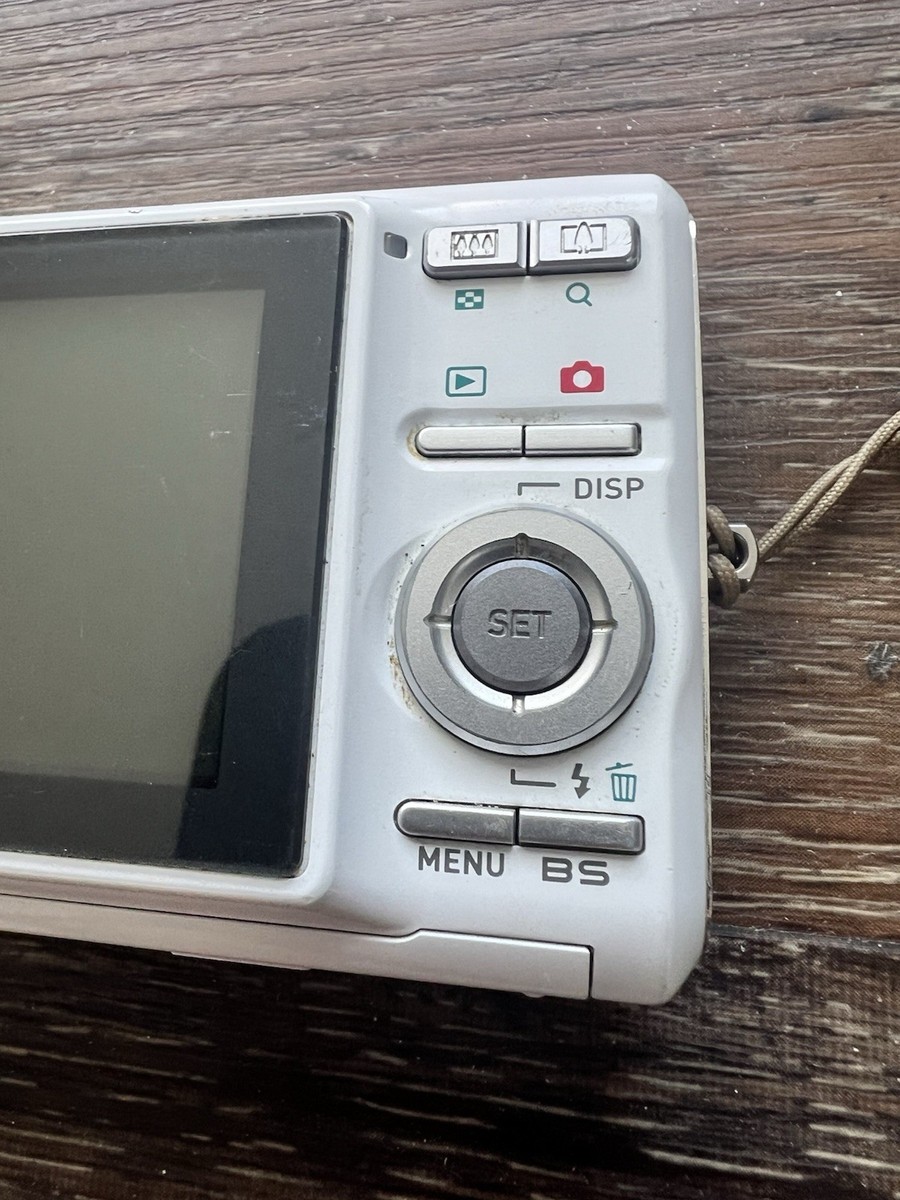 Casio Exilim EX-Z77 7.2 MP 3x Optical Zoom Compact Digital Camera