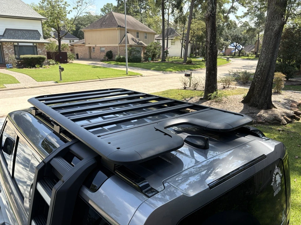 Baca Land Rover Defender 110. Ligeramente usado Foto 4 de 4