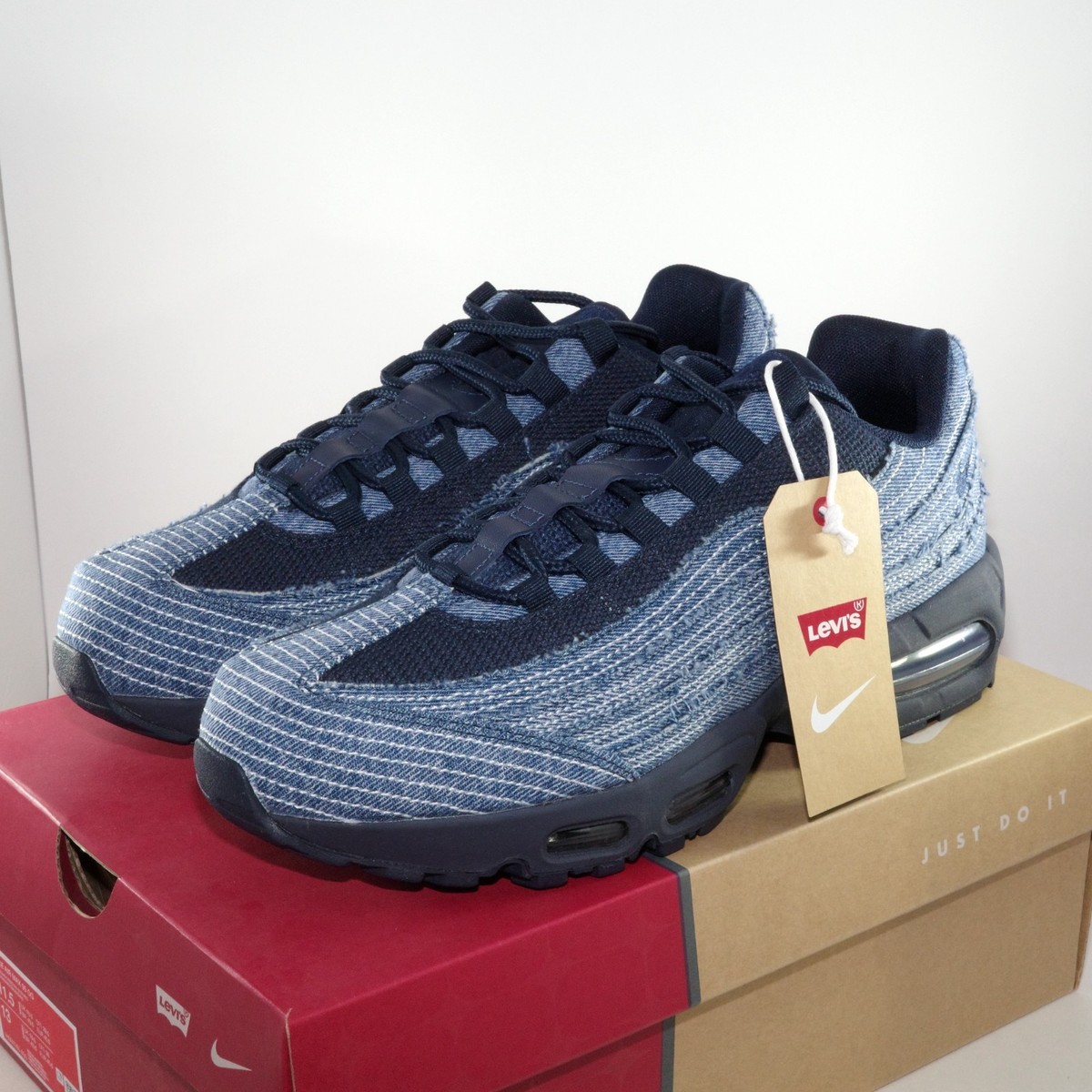 Size 11.5 - Levi's x Nike Air Max 95 OG Obsidian for sale online