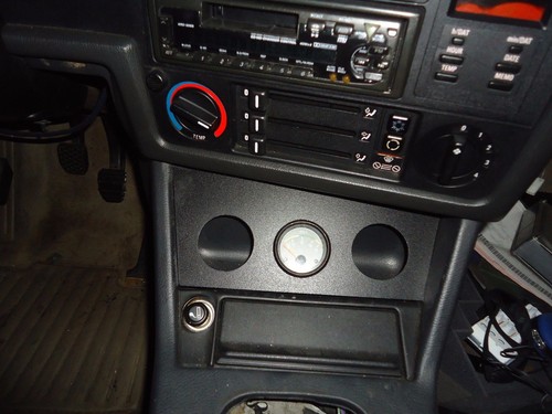 Gauge Pods Holder By Ash Tray: FITS 52MM GAUGES BMW E30 (1984-1991) - Picture 2 of 2