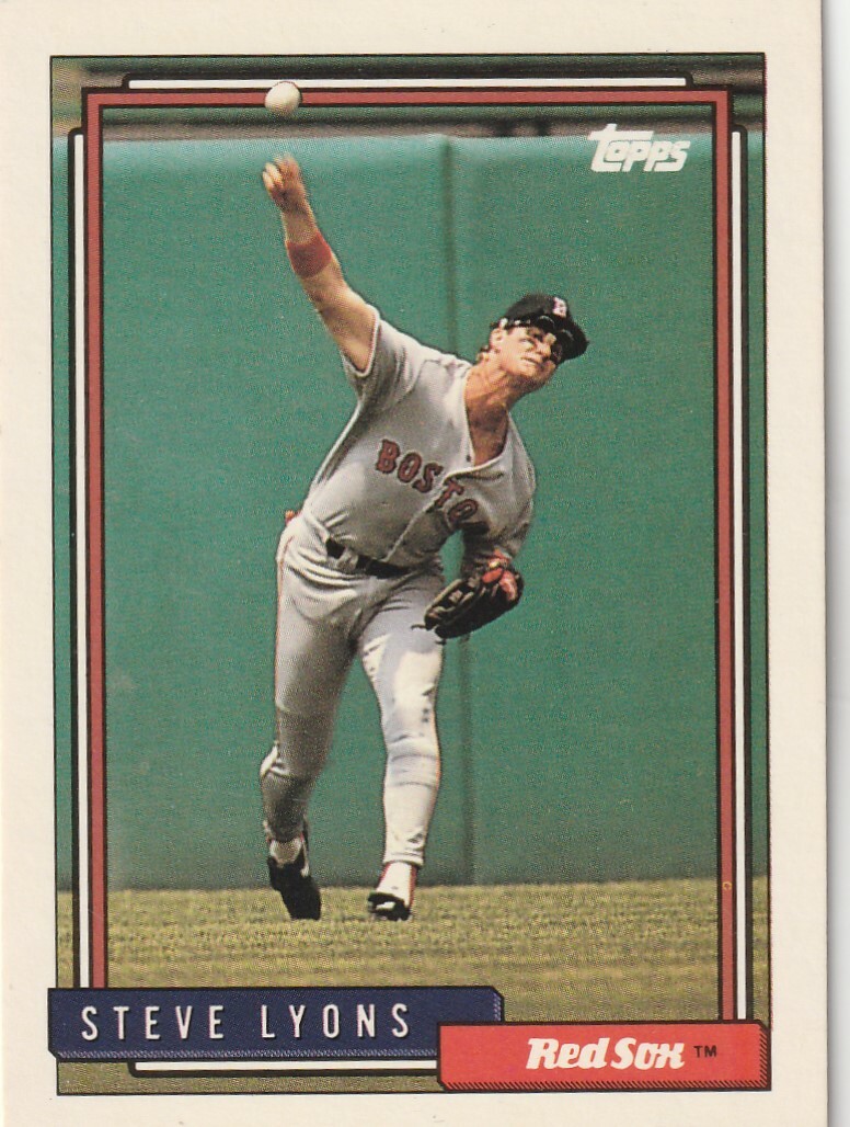 FREE SHIPPING-MINT-1992 Topps Steve Lyons #349-PLUS RED SOX BONUS CARDS