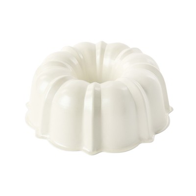 Nordic Ware 12 Cup Formed Bundt  Pan