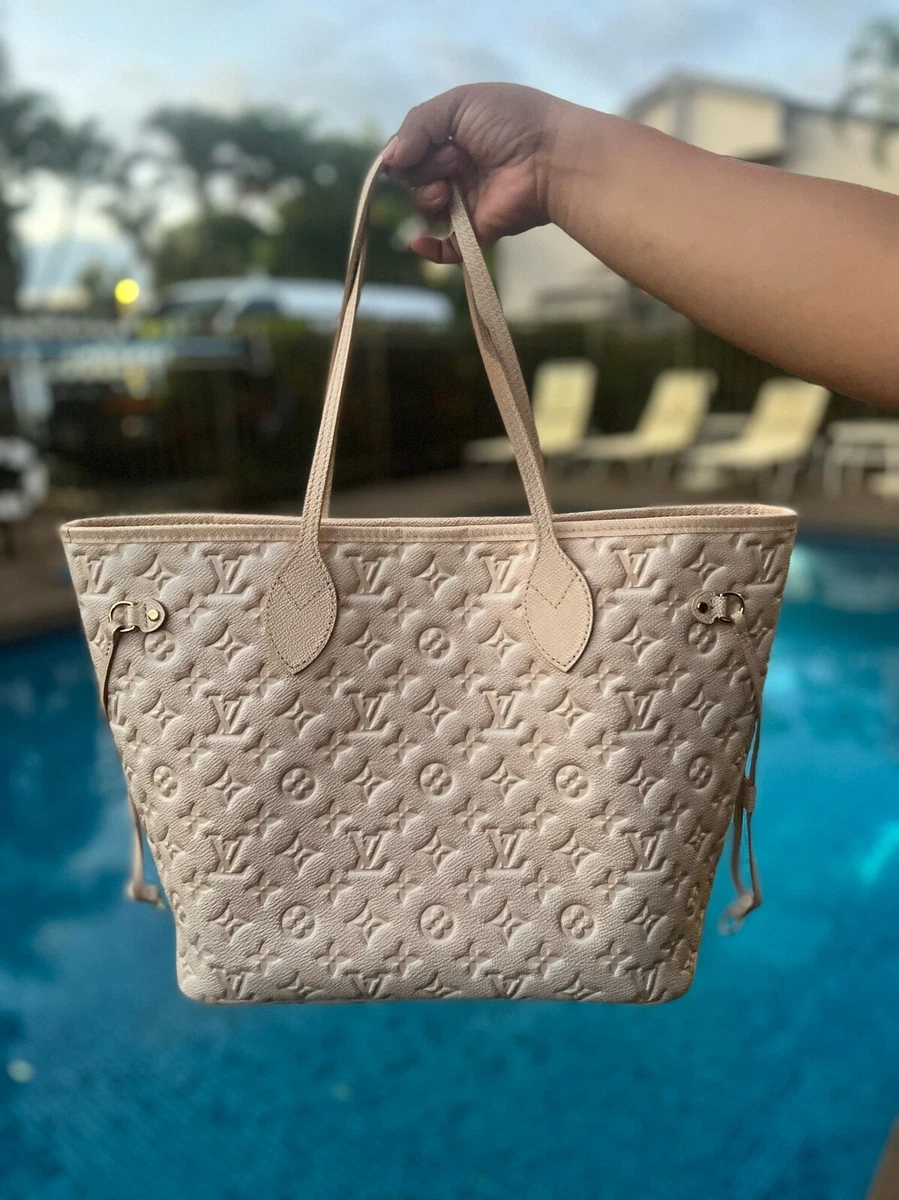 lv stardust neverfull