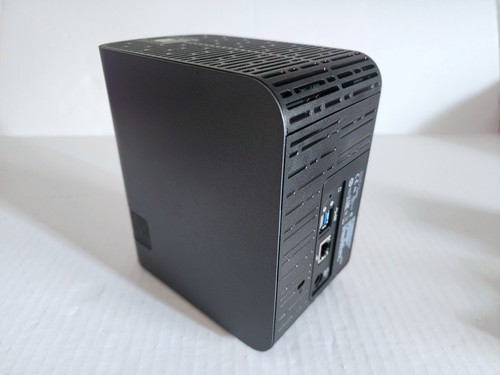 WD My Cloud EX2 NAS, 8TB (2x4TB RAID 0), local access only, Excellent Condition - Photo 8/17