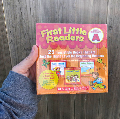 Scholastic First Little Readers Level A Box Set (25 Books) Illustrated (2020)