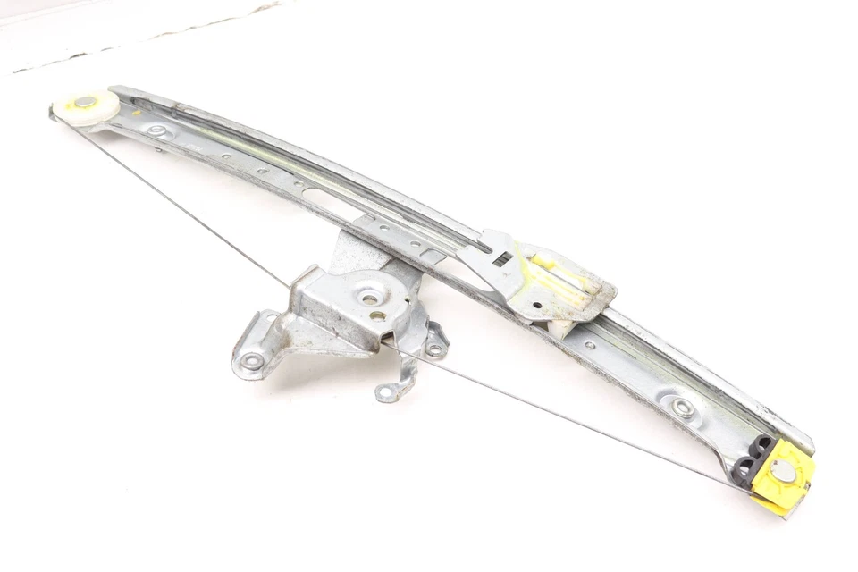 2001-2006 BMW 325XI - REAR LEFT Window Regulator 8200717 - Image 2 of 4