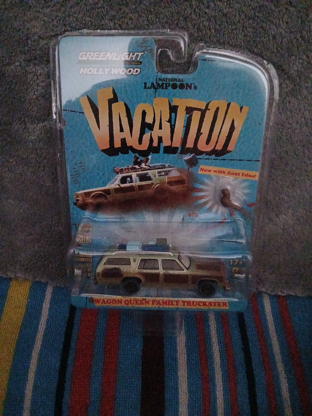 Greenlight Hollywood Series 15 National Lampoon's Family Truckster W/Aunt Edna