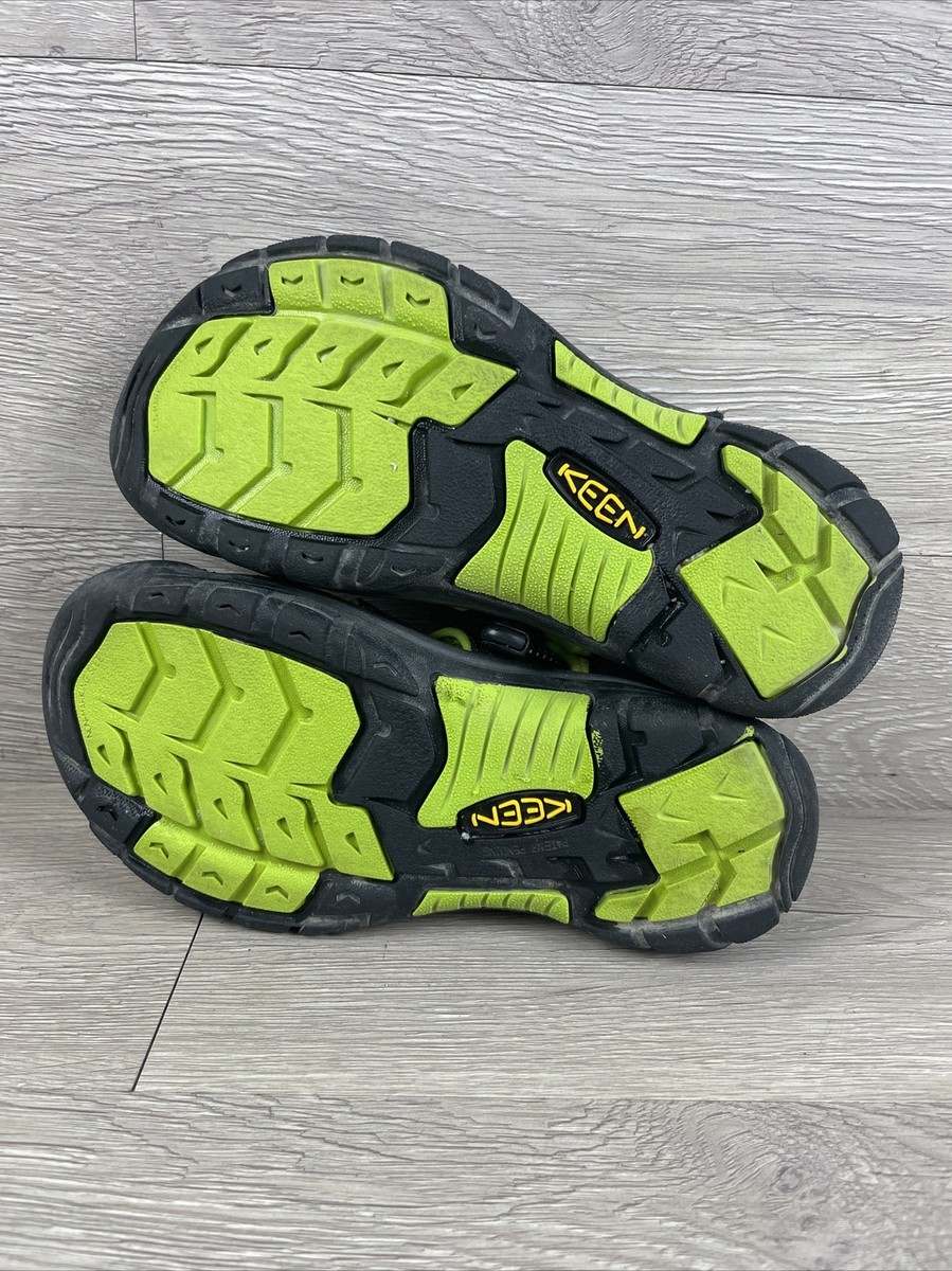 KEEN Unisex Size 5 Black/Lime Waterproof Hiking Sport Sandal CD-V