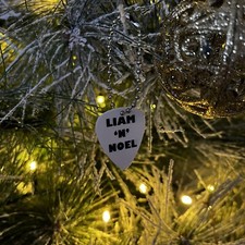 LIAM ?N? NOEL OASIS Double Sided Print Christmas Tree Decoration / Key Chain