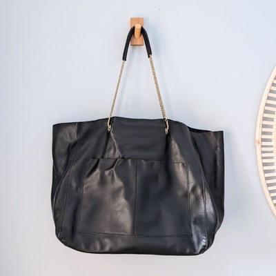 Sac fourre-tout SEZANE Gaby, sangle chaîne, cuir noir, slouchy