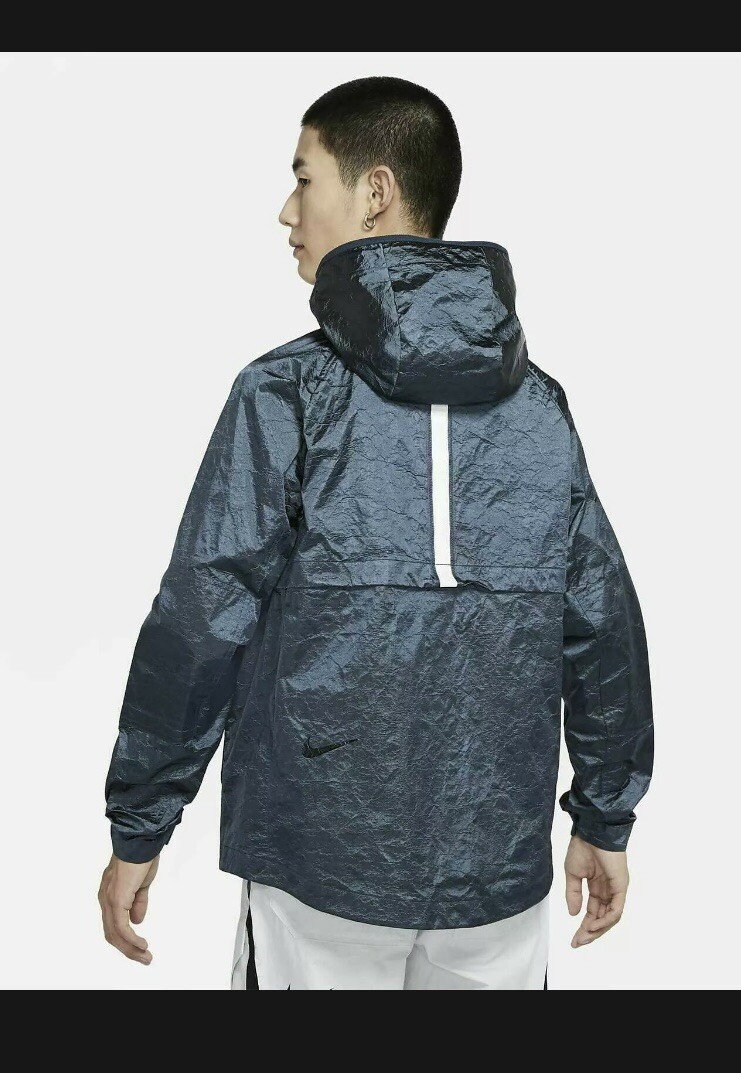 Nike Men's Sportswear Tech Pack Woven Hooded Jacket CU3758