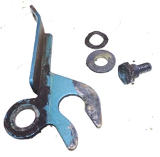 1960 Evinrude Fastwin 18 H.P. Model 15032 USED 204470 Latch