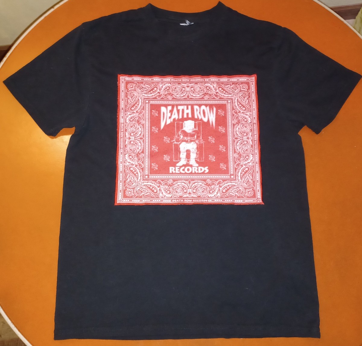 2Pac TシャツXXL 赤 DEATH ROW RECORDS 2Pac TシャツXXL 赤 DEATH ROW RECORDS 2pac T-Shirt XXL Magazine