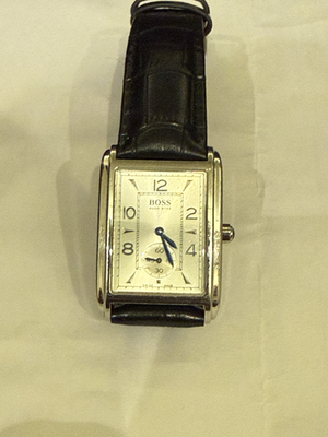 HUGO BOSS ヴィンテージロングロート Hugo Boss mens Metropolis tank swiss made silver dial 1100 suit