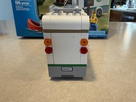 LEGO CITY: Camper Van (60057)