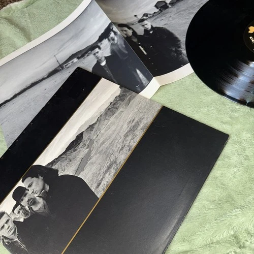 U2 the Joshua Tree Vinyl LP 1987 Island Records
