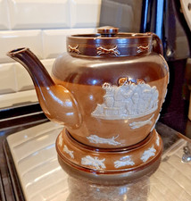 Doulton Lambeth X Large Teapot & Stand