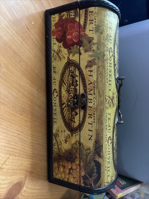 French Style Wine Box With Latch And Handle
