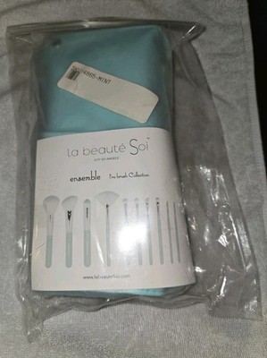 La Beaute Soi City Of Angels Pro Brush Collection In MINT GREEN!!! NEW!! Sealed!