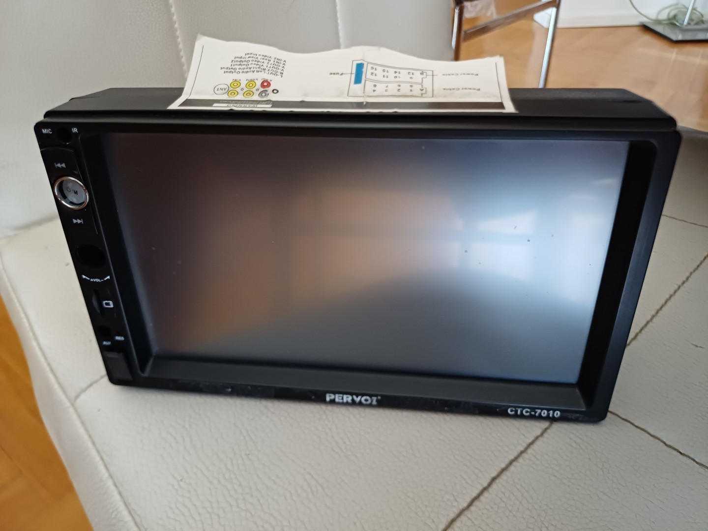 Autoradio 7 pollici BES  - 2 DIN non funzionante image 2