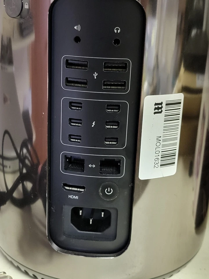 Apple Mac Pro Intel XEON TURBO 3.9GHz 96GB RAM 2TB SSD WORKSTATION WRNTY - Image 4 of 4