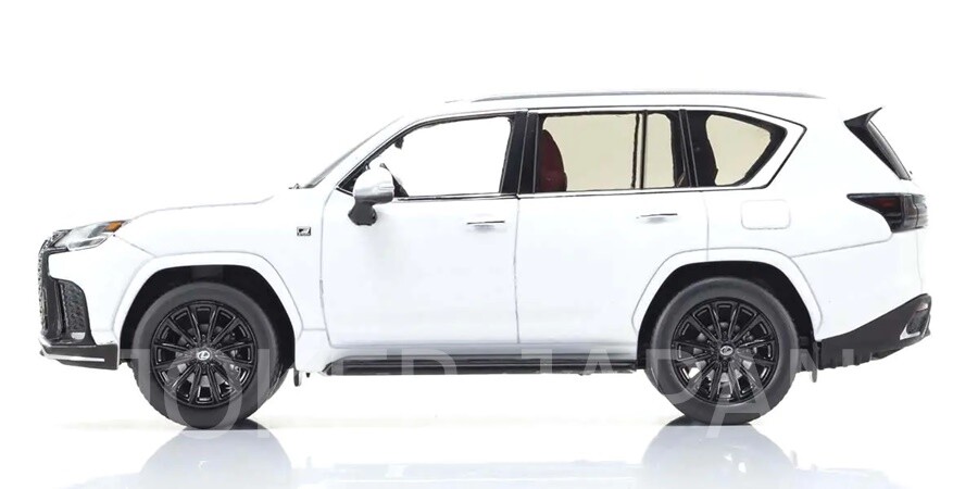 KYOSHO ORIGINAL 1/43scale LEXUS LX600 F SPORT(WHITE NOVA/LHD