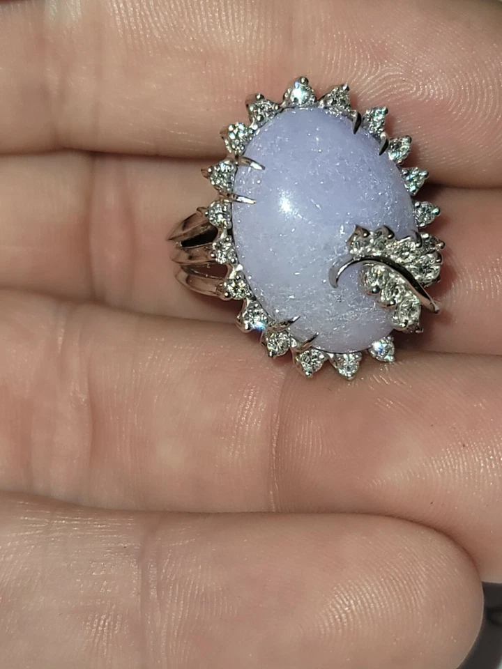 Jadeíta y diamantes lavanda oro 14kt. Anillo Talla 6.5 Foto 2 de 4