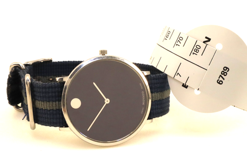 Orologio da polso uomo Movado ultra sottile 40 mm quadrante blu quarzo acciaio inox #68 - Foto 11 di 12
