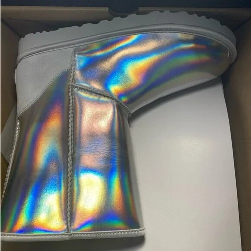 Ugg Women's Classic Short Iridescent - Glacier Grey - US size 6 - New in Box - Picture 7 of 17