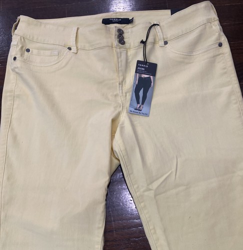 Torrid Jeans Womens 20 Yellow Jegging Cropped Denim Pants Fit Stretch Ladies NWT - Picture 2 of 8