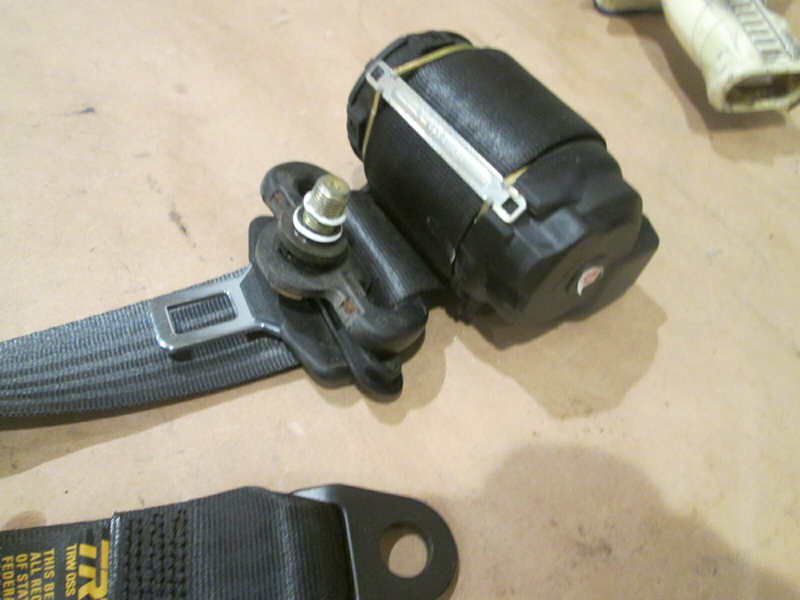 Maserati 4200 - RH Rear Seat Belt Roller - P/N 66193900