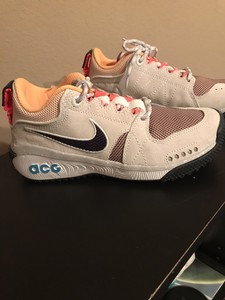 nike acg dog mountain summit white