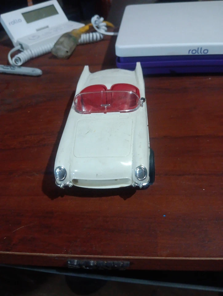 Corvette 1953 1953 de plástico fundido a presión sin marca con neumáticos Firestone de goma real, Asis Foto 2 de 4