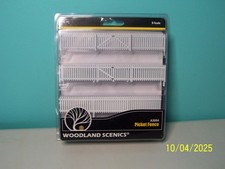 Woodland Scenics A3004 Picket Fence - O Scale NEW
