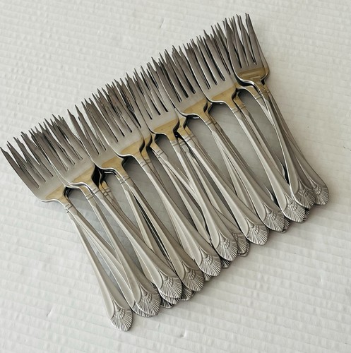 World Tableware Stainless Metropolitan 30 Salad Forks Glossy 6 3/4”