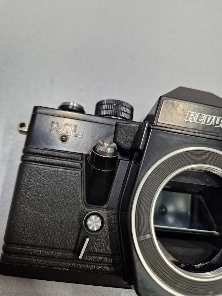 Revue ML 35 mm Film Spiegelreflexkamera nur Gehäuse schwarz für Teile/Reparatur verwendet - Bild 2 von 12