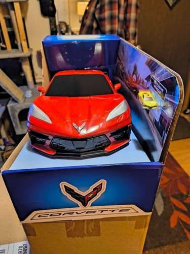 Micro Machines Corvette Raceway Transforming Corvette into Raceway Playset - Picture 5 of 5