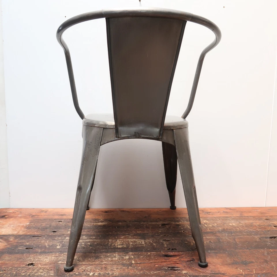 Silla de bañera Jackson de metal pulido World Market (A) Foto 4 de 4