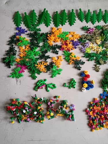 LEGO BULK LOT PLANT BAMBOO SWORDLEAF PALM FLOWER STEMS TREES LEAVES MORE - Picture 3 of 3