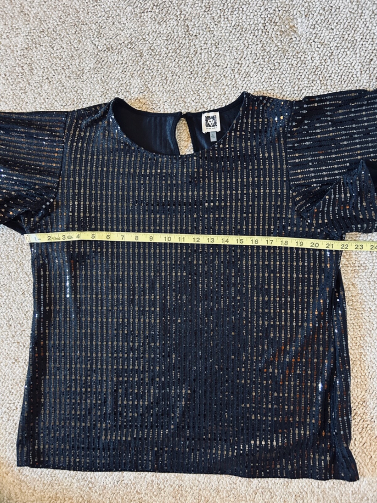 ANNE KLEIN Black Sequin Top with Flutter Sleeves,… - image 7