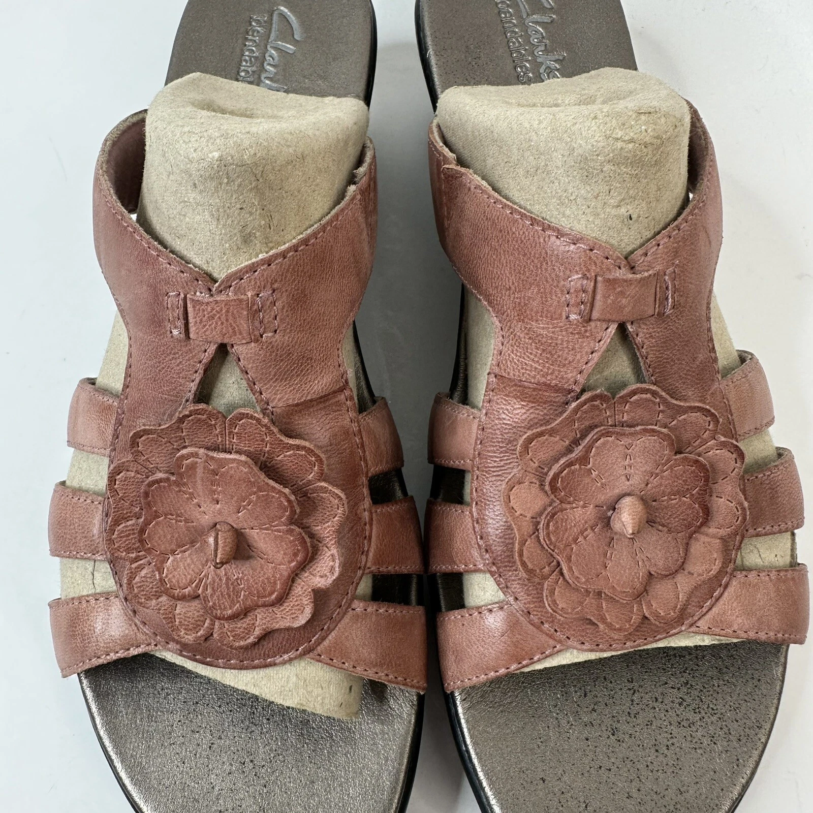 CLARKS Sandali pieghevoli donna Clark's in pelle floreale slip on conforter rosa 9 5 M