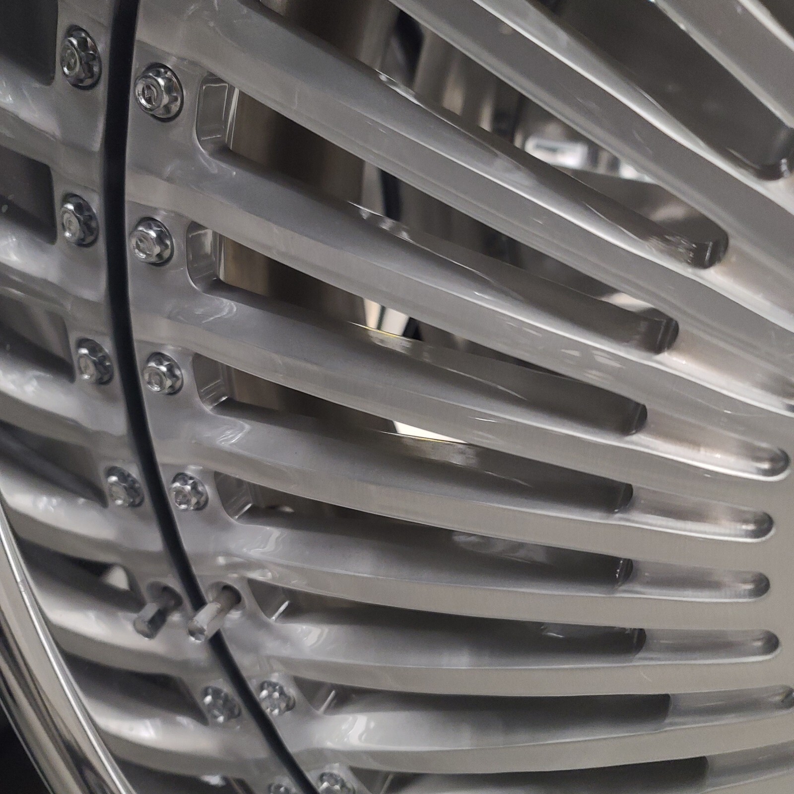 24 FORGIATO TRIMESTRE 5X112 MERCEDES BENZ SCLASS S550 AUDI BMW ROLLS ROYCE FORGI