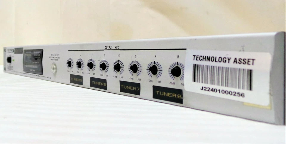 APHEX 228 8-CHANNEL CONSUMER TO PROFESSIONAL AUDIO LEVEL INTERFACE - Image 4 of 4