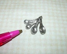 Miniature Metal Measuring Spoons (Set of 4): DOLLHOUSE 1:6 (Barbie) Scale