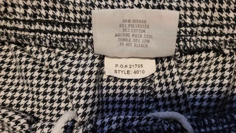 Uncommon Threads Black & White Houndstooth Cargo Chef Pants Size MED - Image 4 of 4