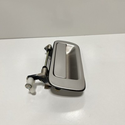 1995 1996 1997 LEXUS LS400 RIGHT REAR DOOR HANDLE SILVER 69230