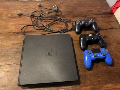 Sony PlayStation 4 Slim 1TB Spielkonsole - Schwarz (CUH 2016) Mit 3 Controllern