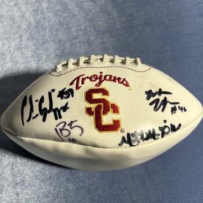 USC TROJENS SIGNED BALL Football( i dont know who signed)