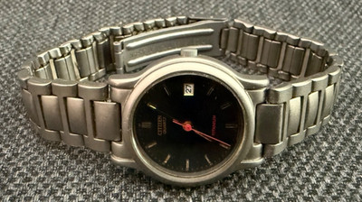 Citizen Titanium Quartz # Damenuhr # leichtes Titangehäuse # passendes Armband #